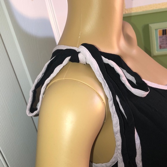 NWT Free People one shoulder tie top. - Picture 6 of 7